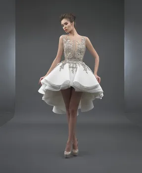 Бял елегантен коктейлни рокли A-line Scoop къси предни дълги задни апликации на дантела Е парти плюс размер Homecoming рокли